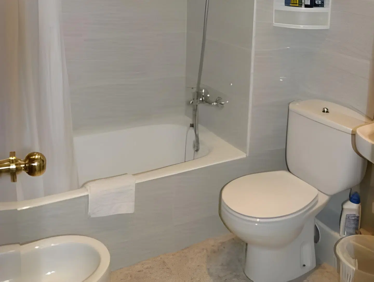 Hostal Sa Prensa Badezimmer