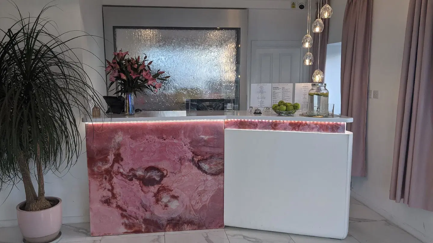 Premier Inn Newquay (Seafront) LOUNGE_LOBBY