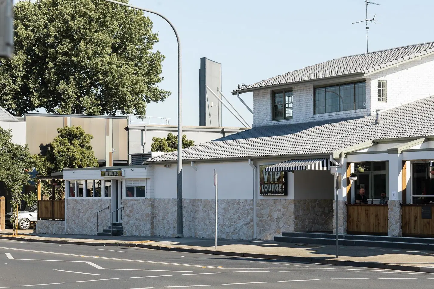 Richmond Inn EXTERIOR