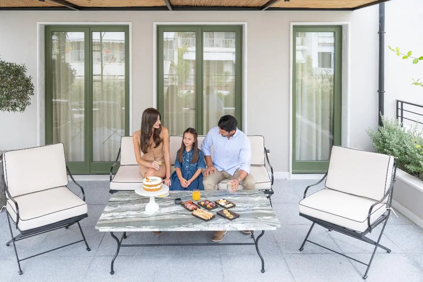 Athens Capital Suites-MGallery Collection PEOPLE