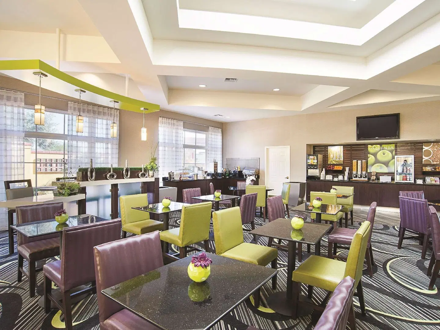 La Quinta Inn & Suites by Wyndham Phoenix Scottsdale Bar