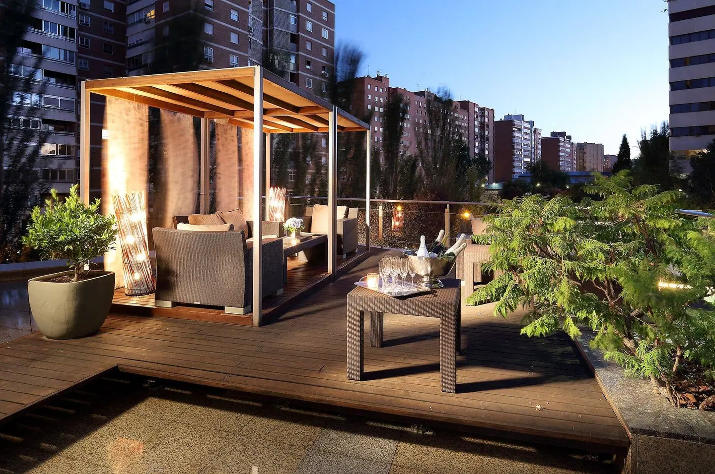 Eurostars Suites Mirasierra Terrasse