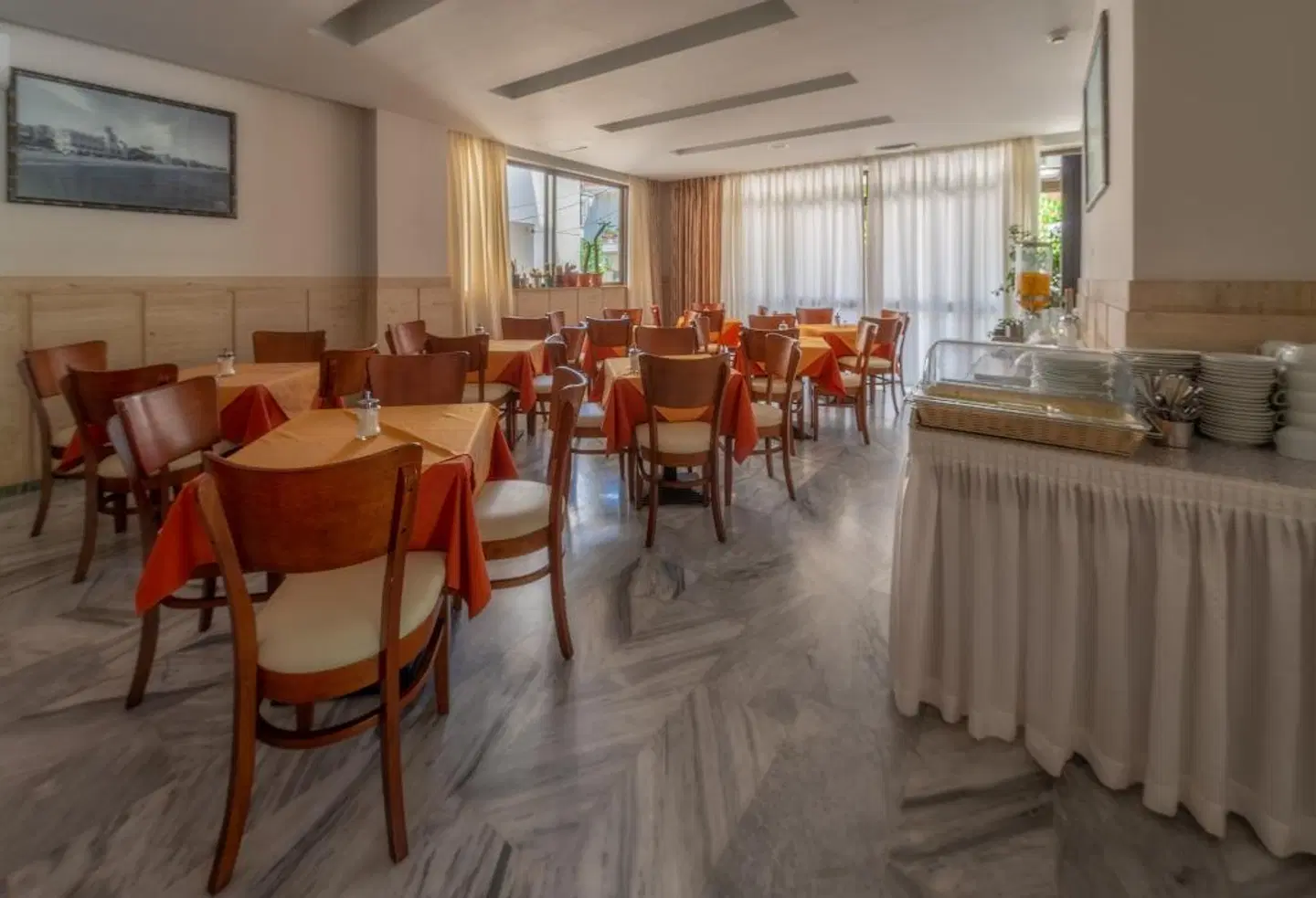 Dimitris Paritsa Hotel Restaurant