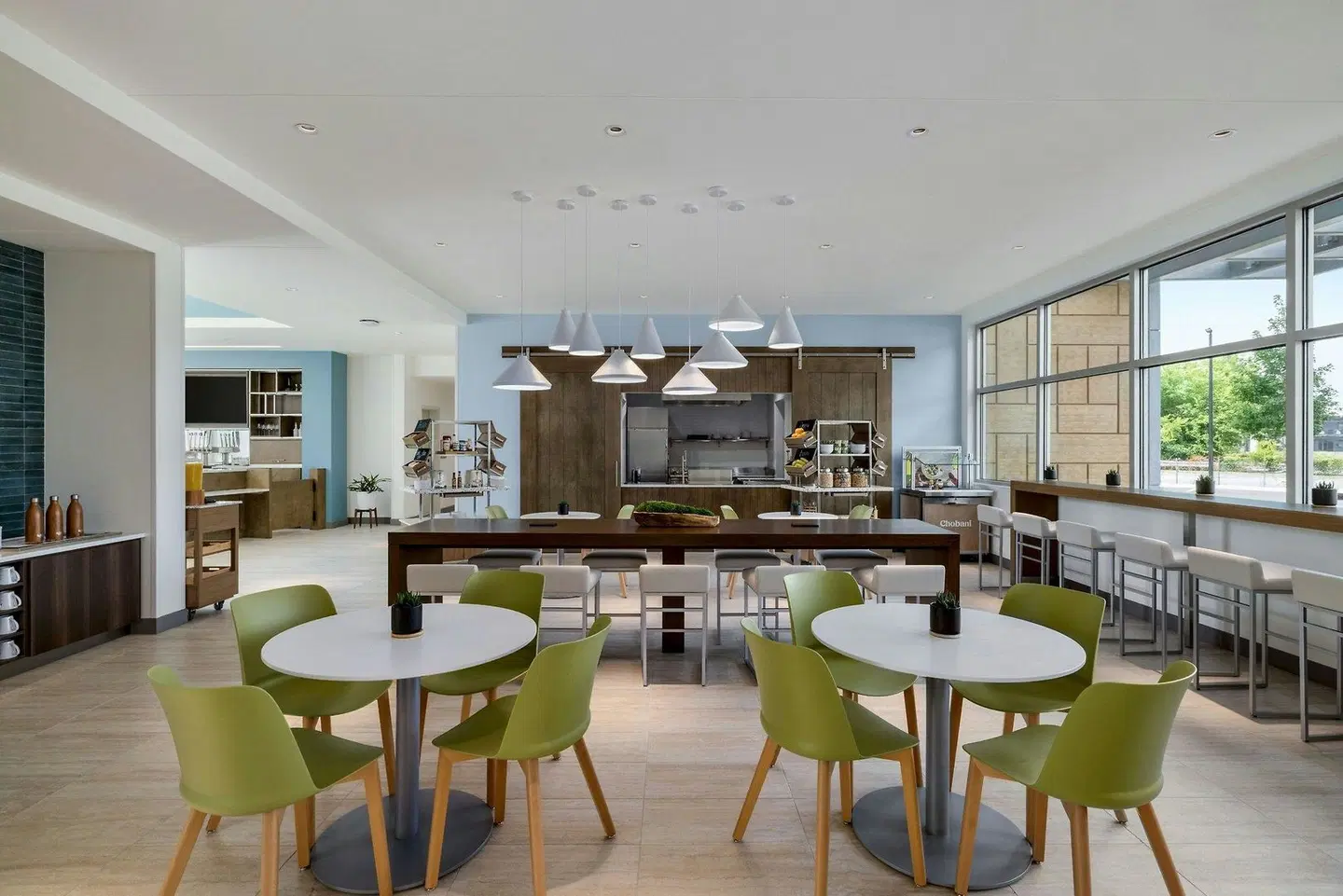 Element Charleston Airport Bar