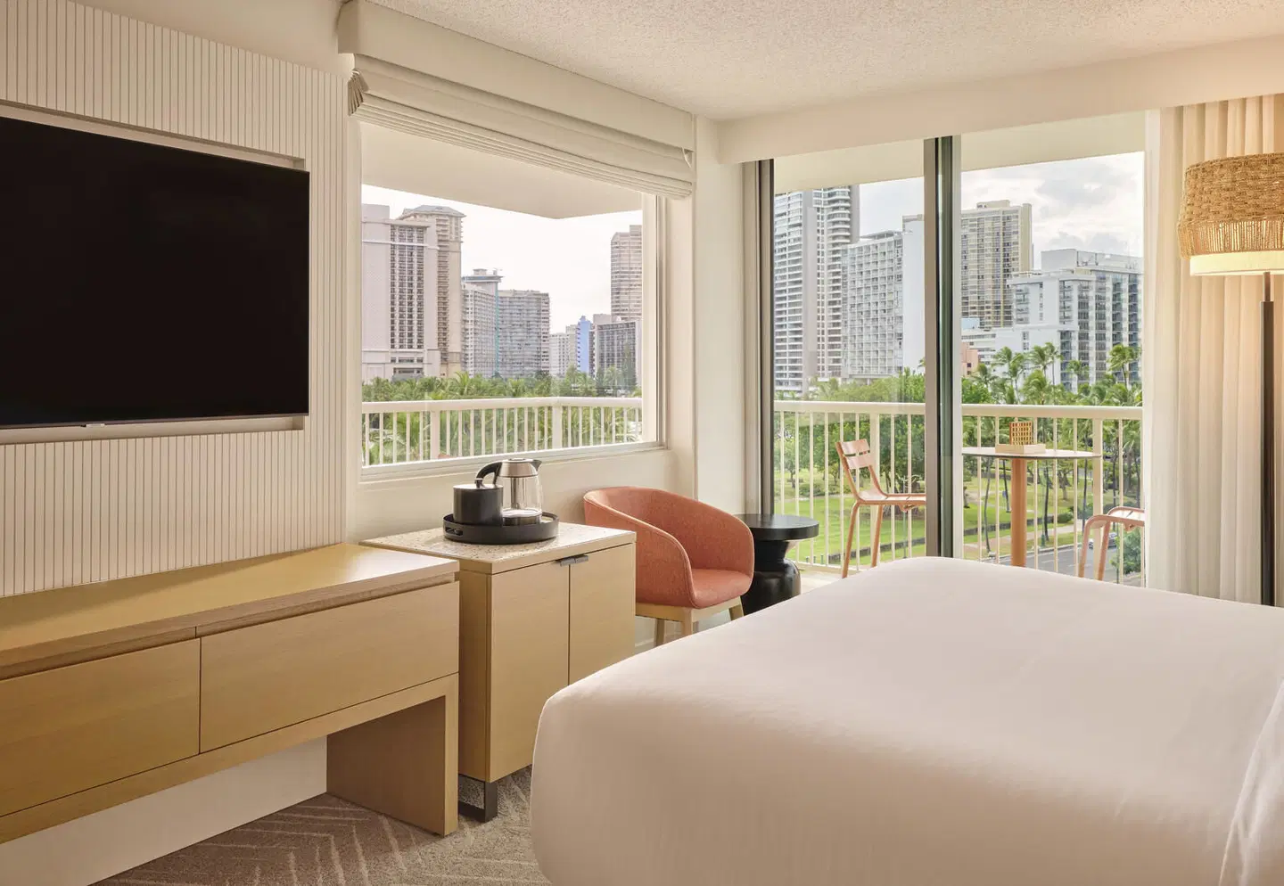 The Ambassador Hotel of Waikiki, Tapestry Collection by Hilton ROOM_EXAMPLE