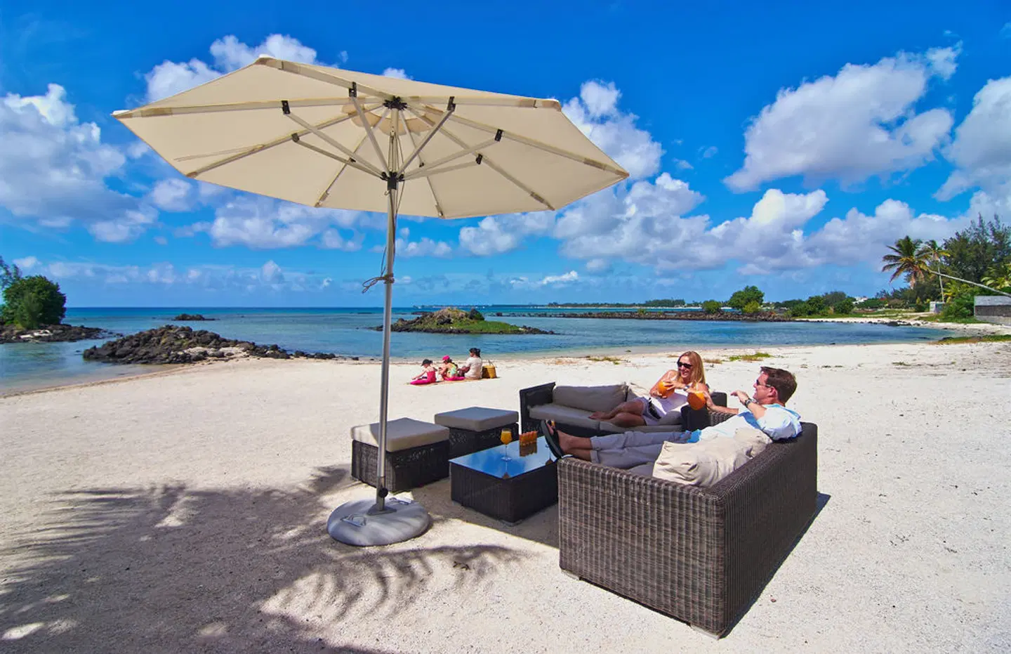 Bon Azur Beachfront Suites & Penthouses by LOV Strand