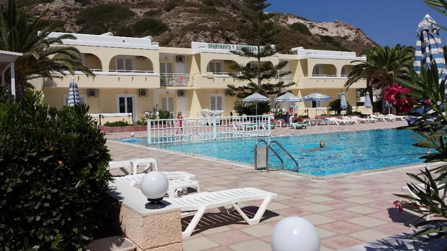 Kontessa Apartments OUTDOOR_POOL