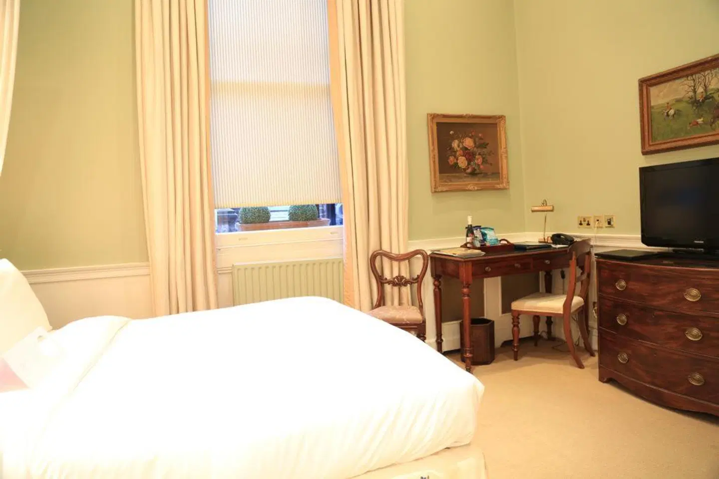 The Cranley ROOM_EXAMPLE