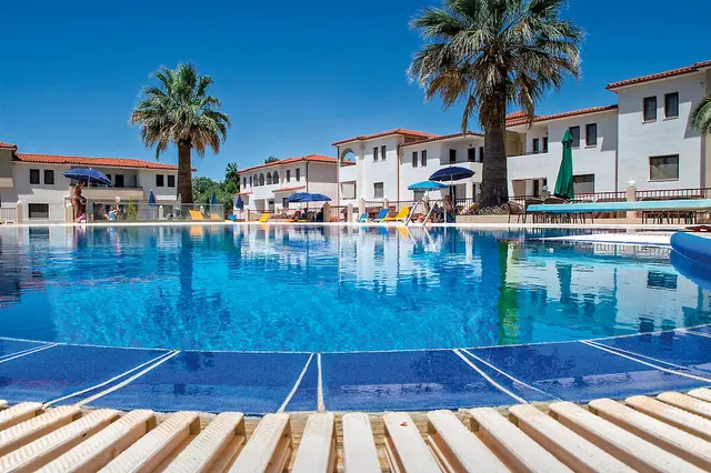 Amari Studios & Appartements OUTDOOR_POOL