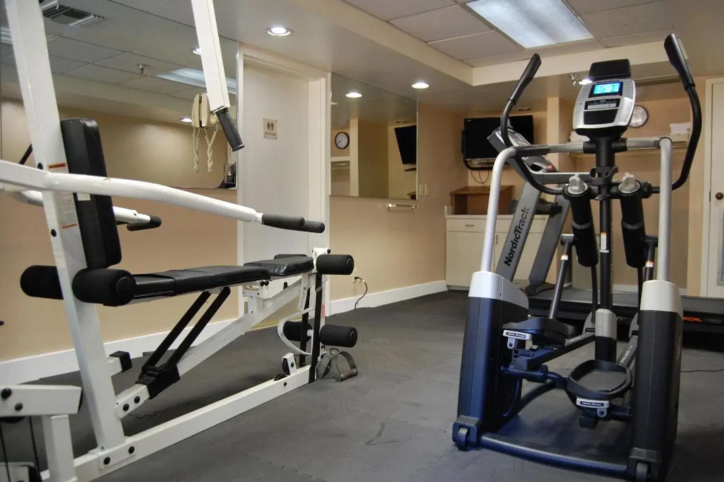 Ramada by Wyndham Temple Terrace/Tampa North SPORTS_AND_LEISURE