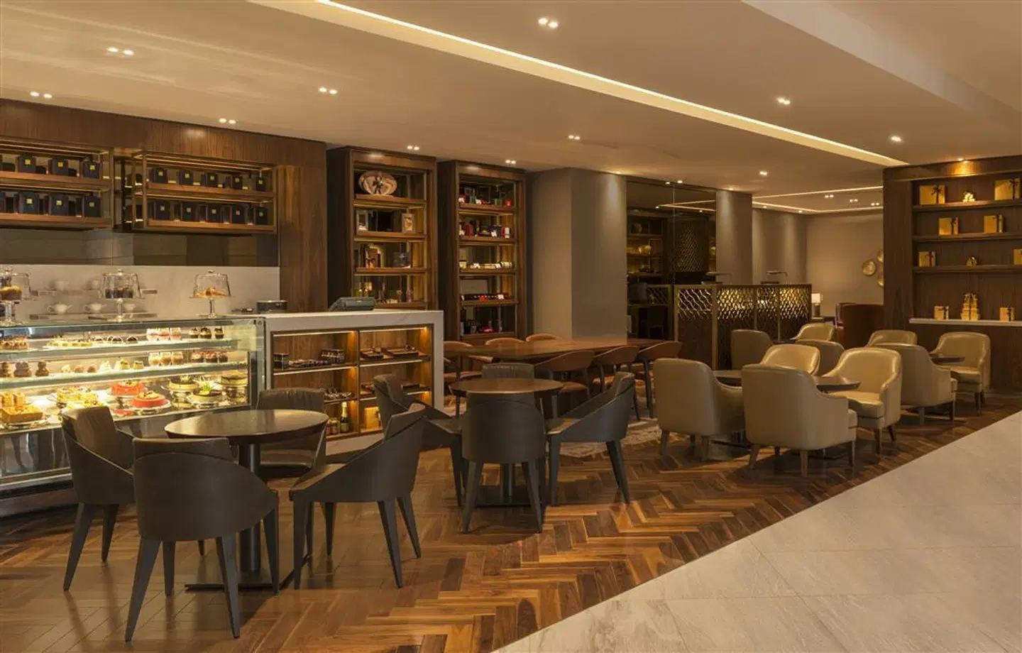 Sheraton Dubai Mall of the Emirates Bar