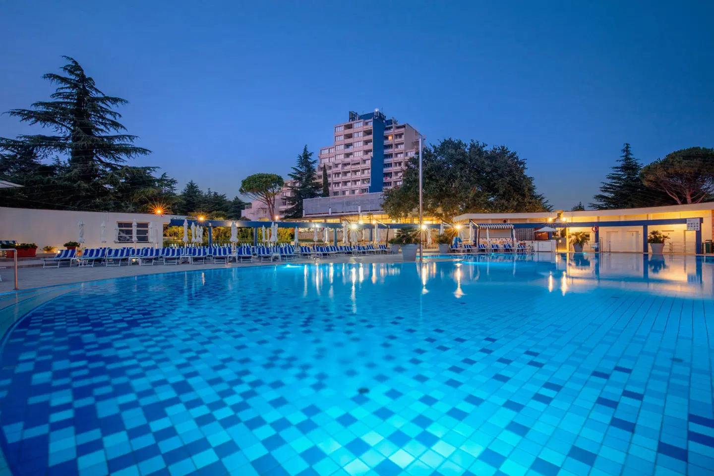 Valamar DIAMANT Hotel & Residence OUTDOOR_POOL