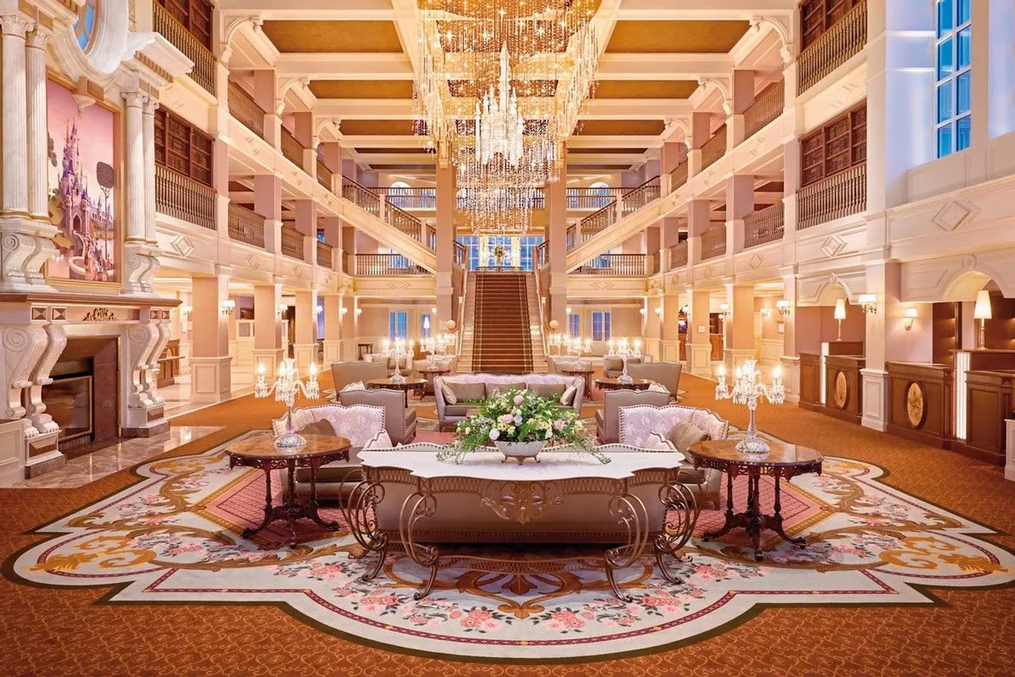 Disneyland® Hotel LOUNGE_LOBBY