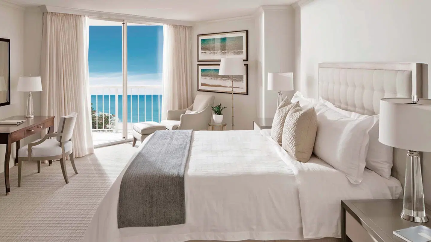 Four Seasons Hotel Palm Beach ROOM_EXAMPLE