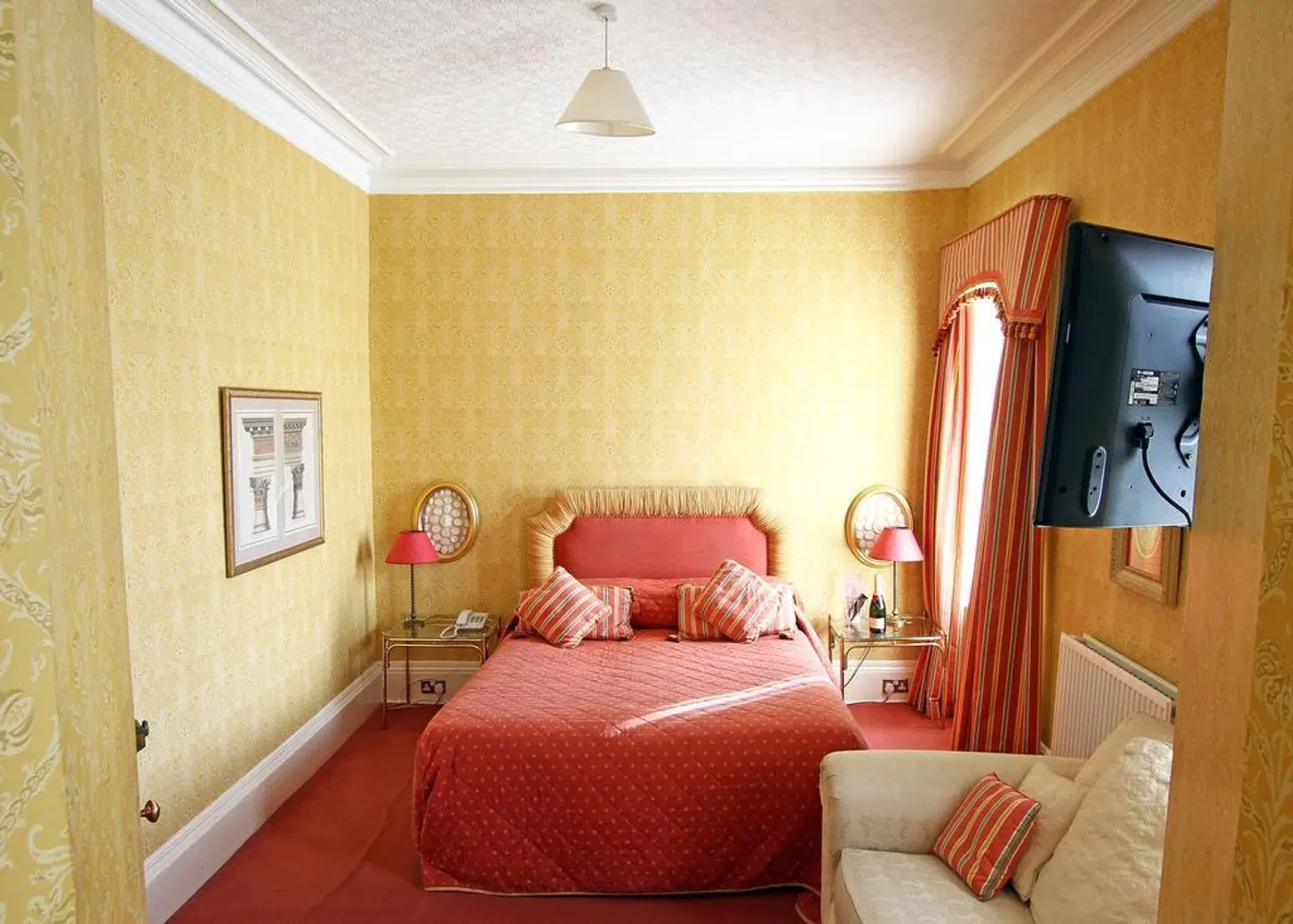 Pentland Hotel ROOM_EXAMPLE