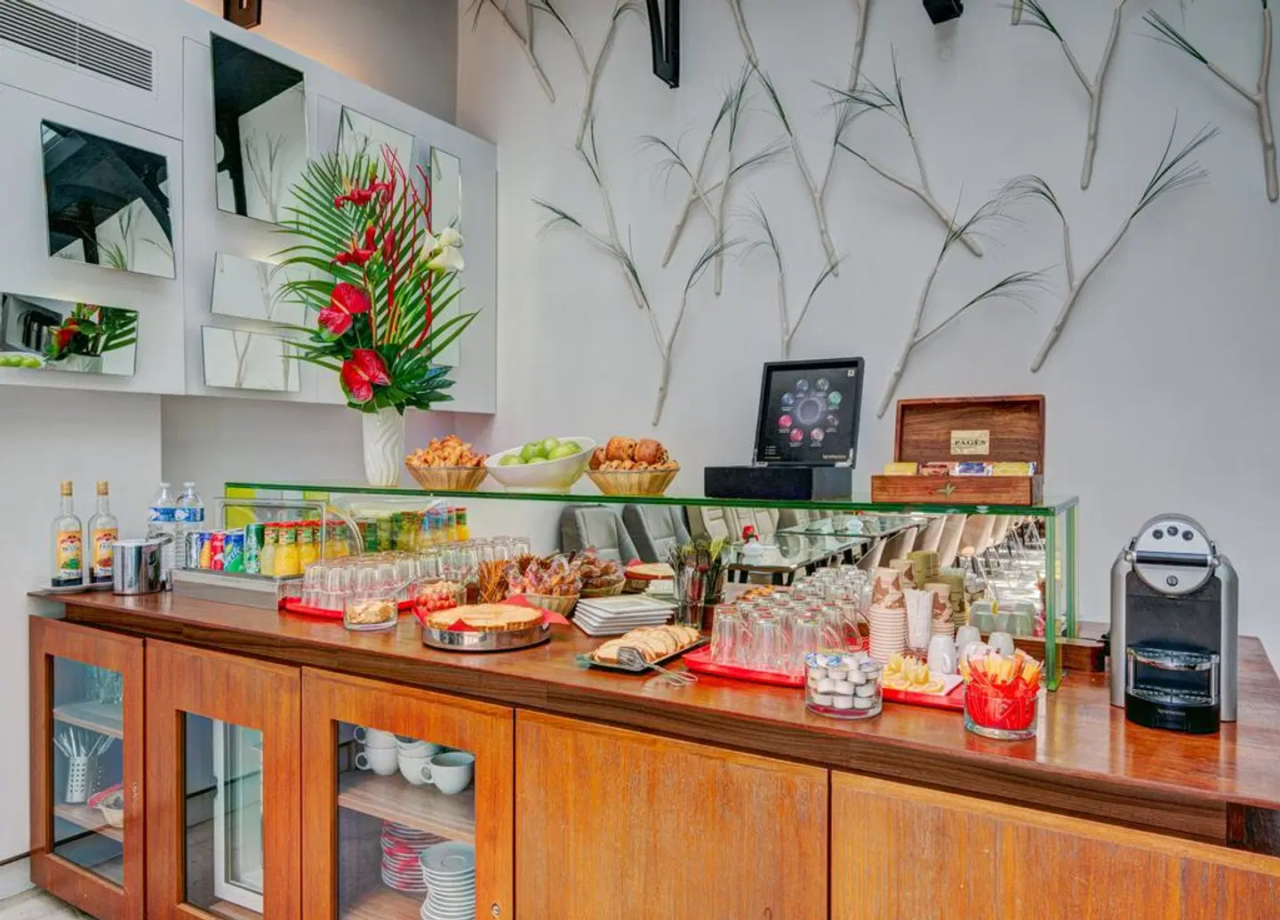 Joyce - Astotel Restaurant