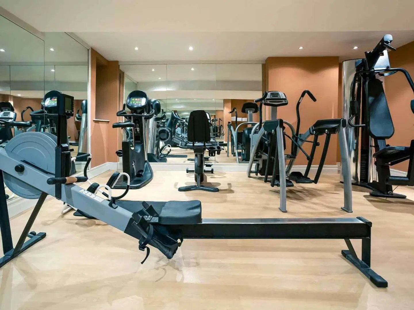 Mercure London Heathrow SPORTS_AND_LEISURE