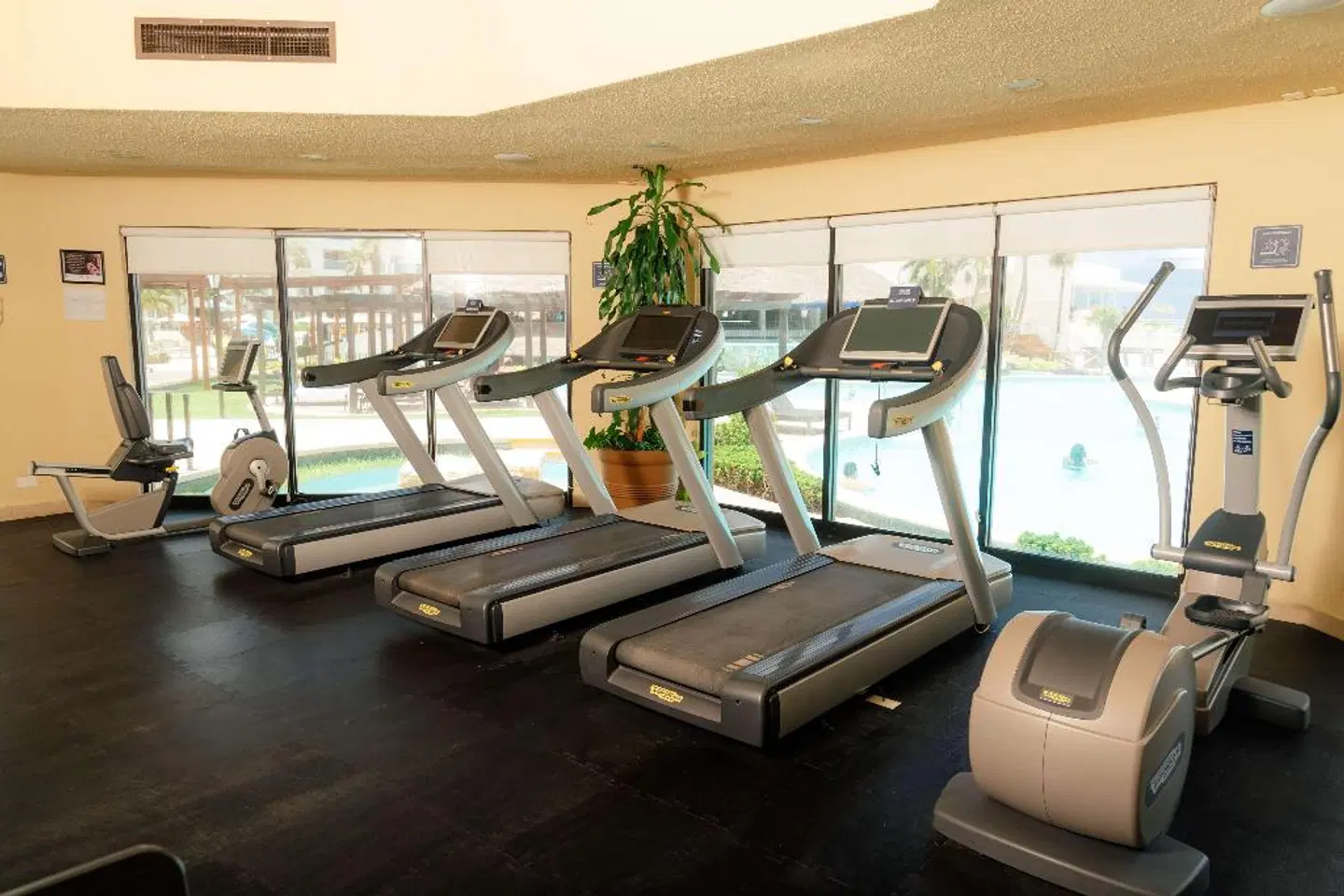 Emporio Cancún SPORTS_AND_LEISURE