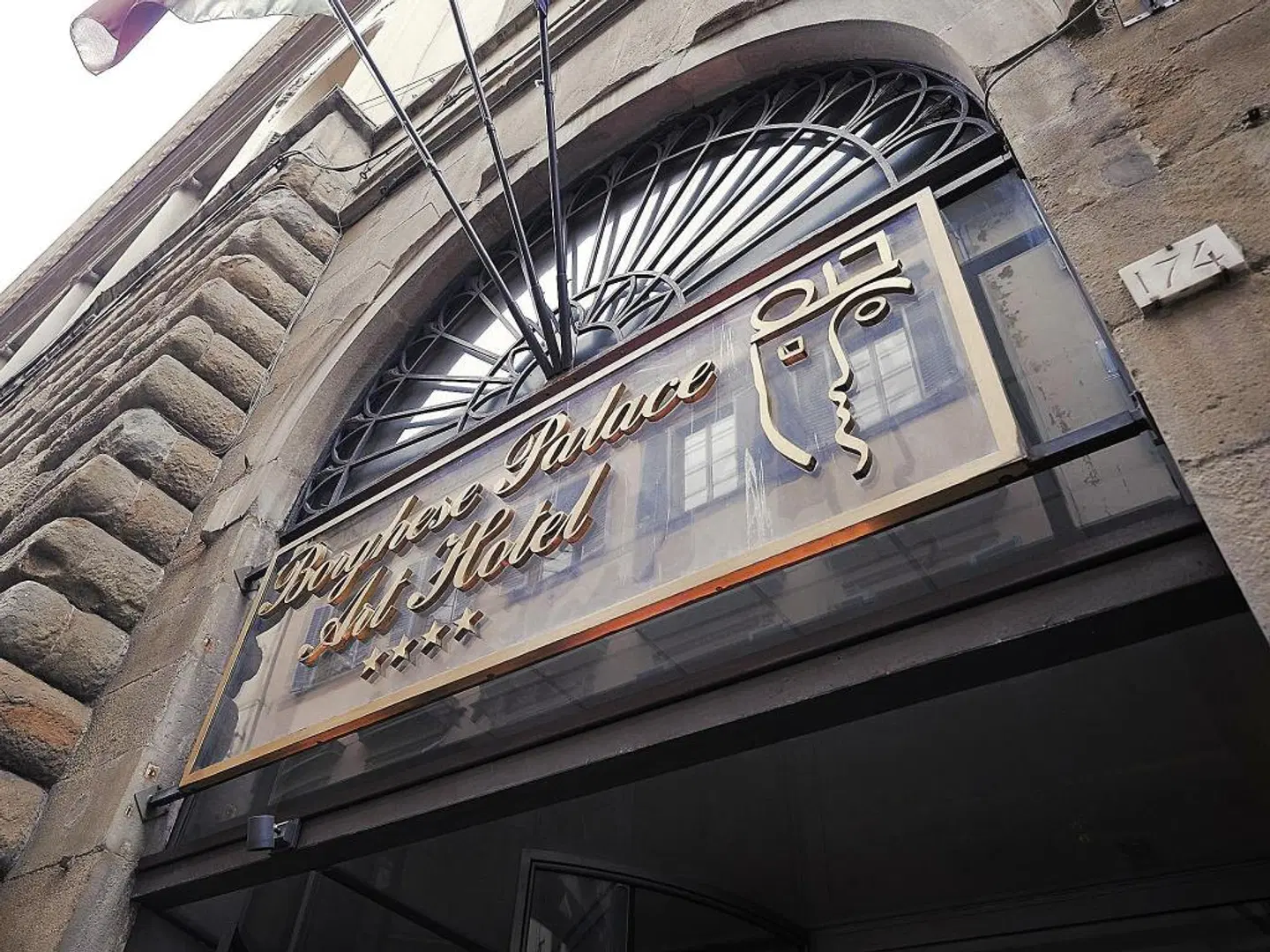 Borghese Palace Art Hotel EXTERIOR