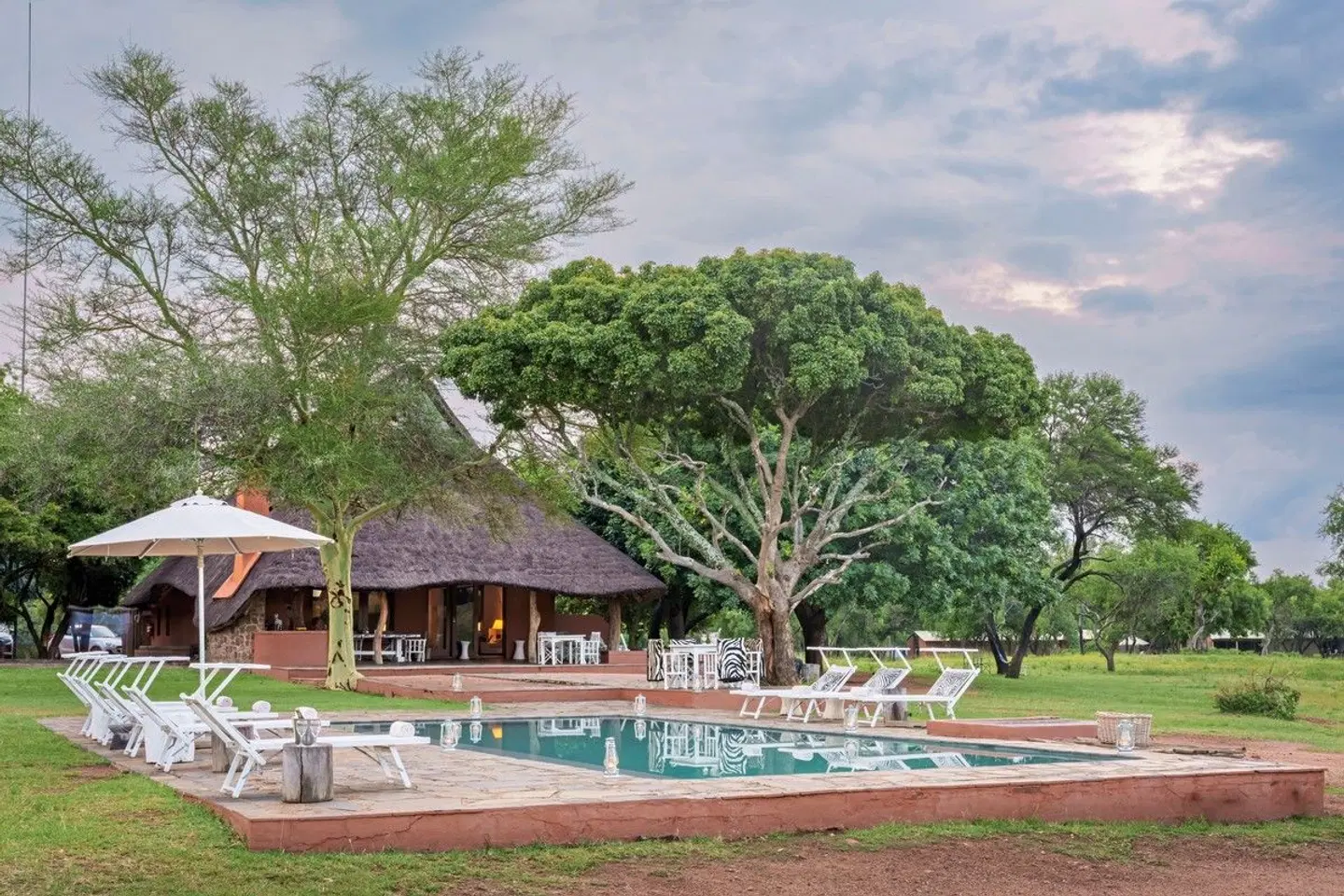 Zebras Crossing Lodge EXTERIOR