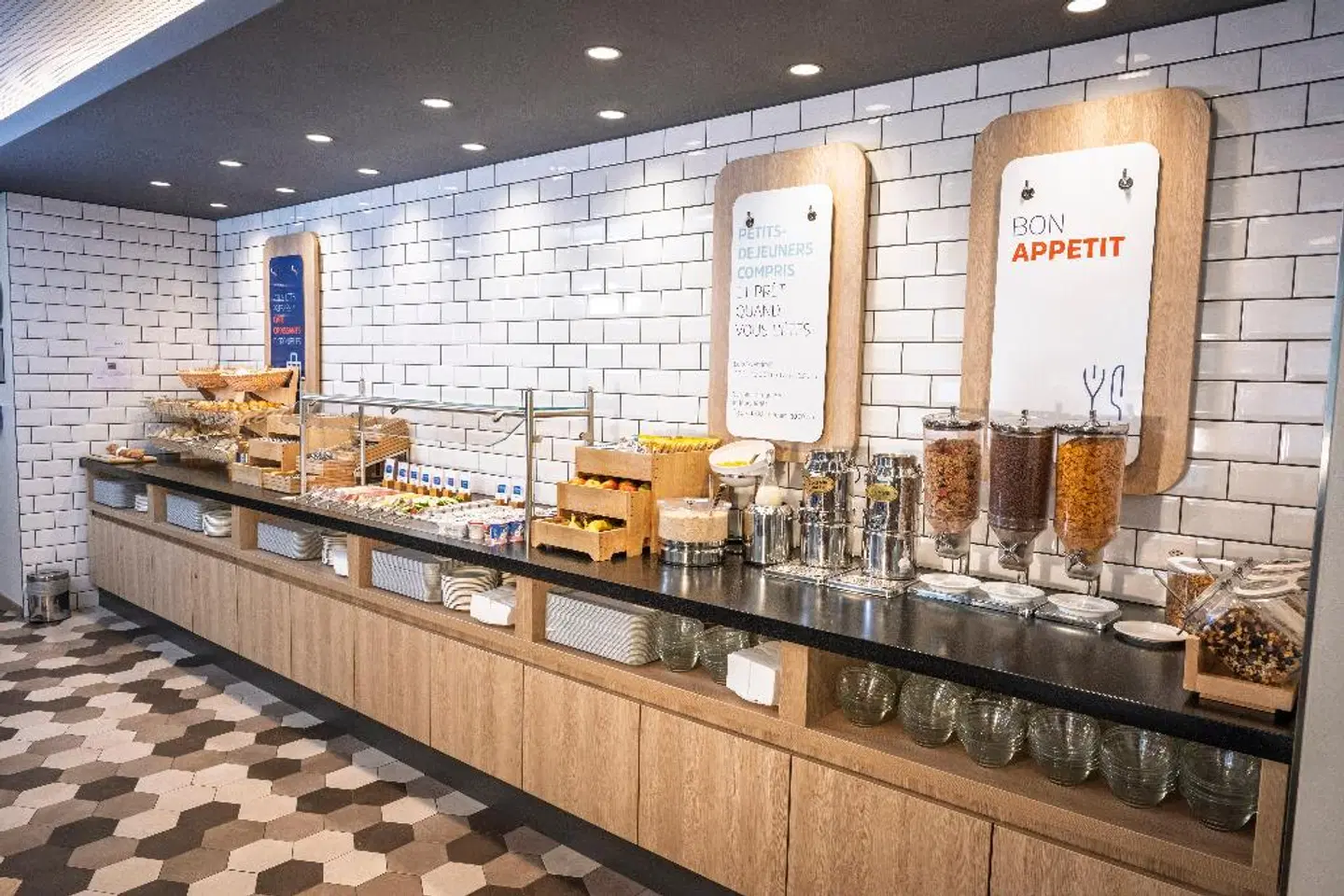 Holiday Inn Express Geneva Airport Restaurant