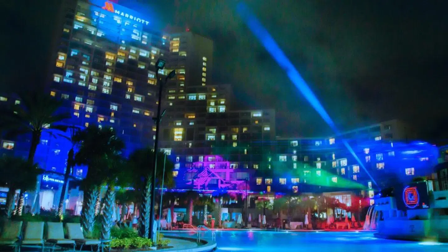 Orlando World Center Marriott EXTERIOR