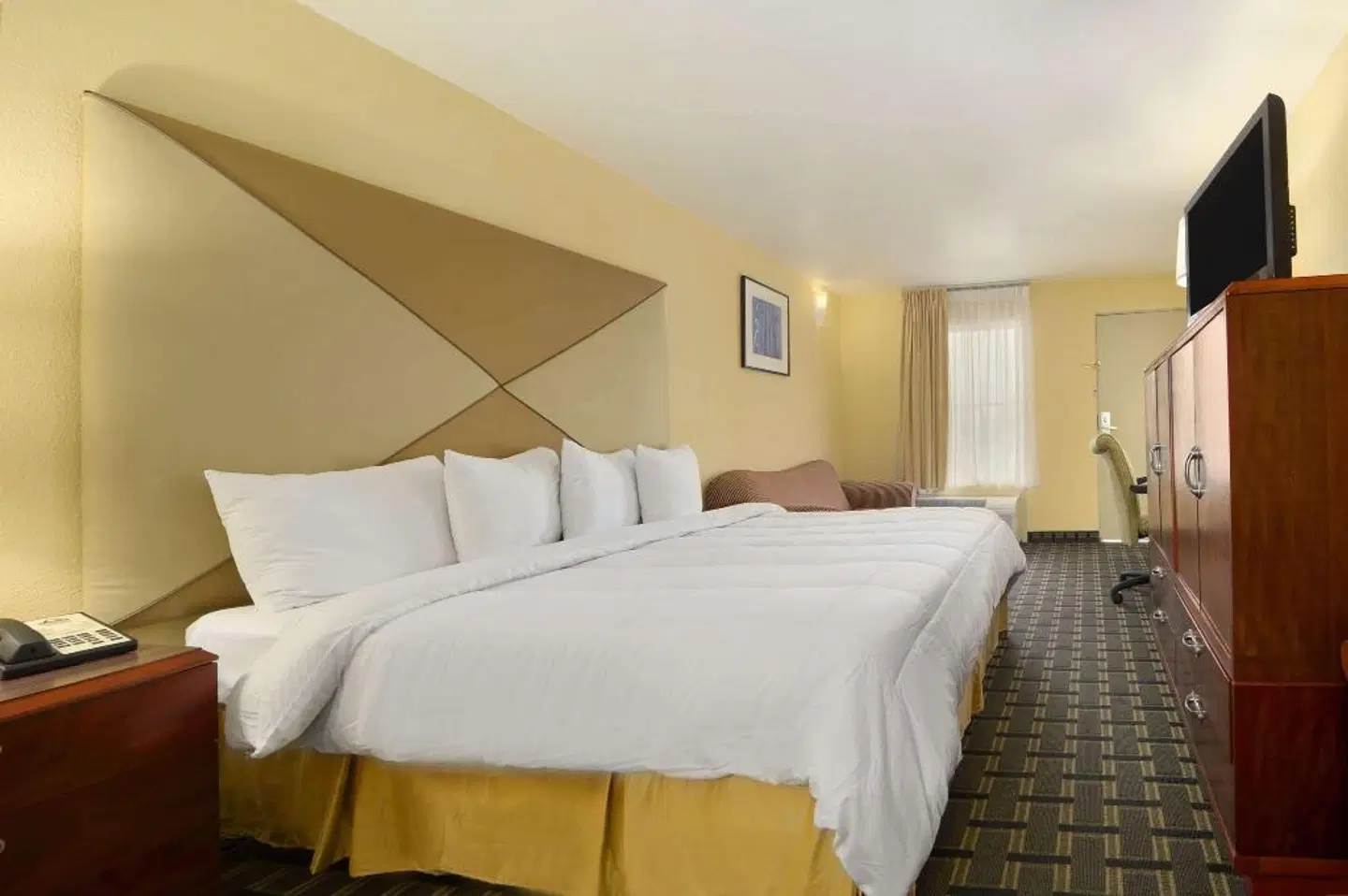 Days Inn by Wyndham Brunswick/St. Simons Area ROOM_EXAMPLE