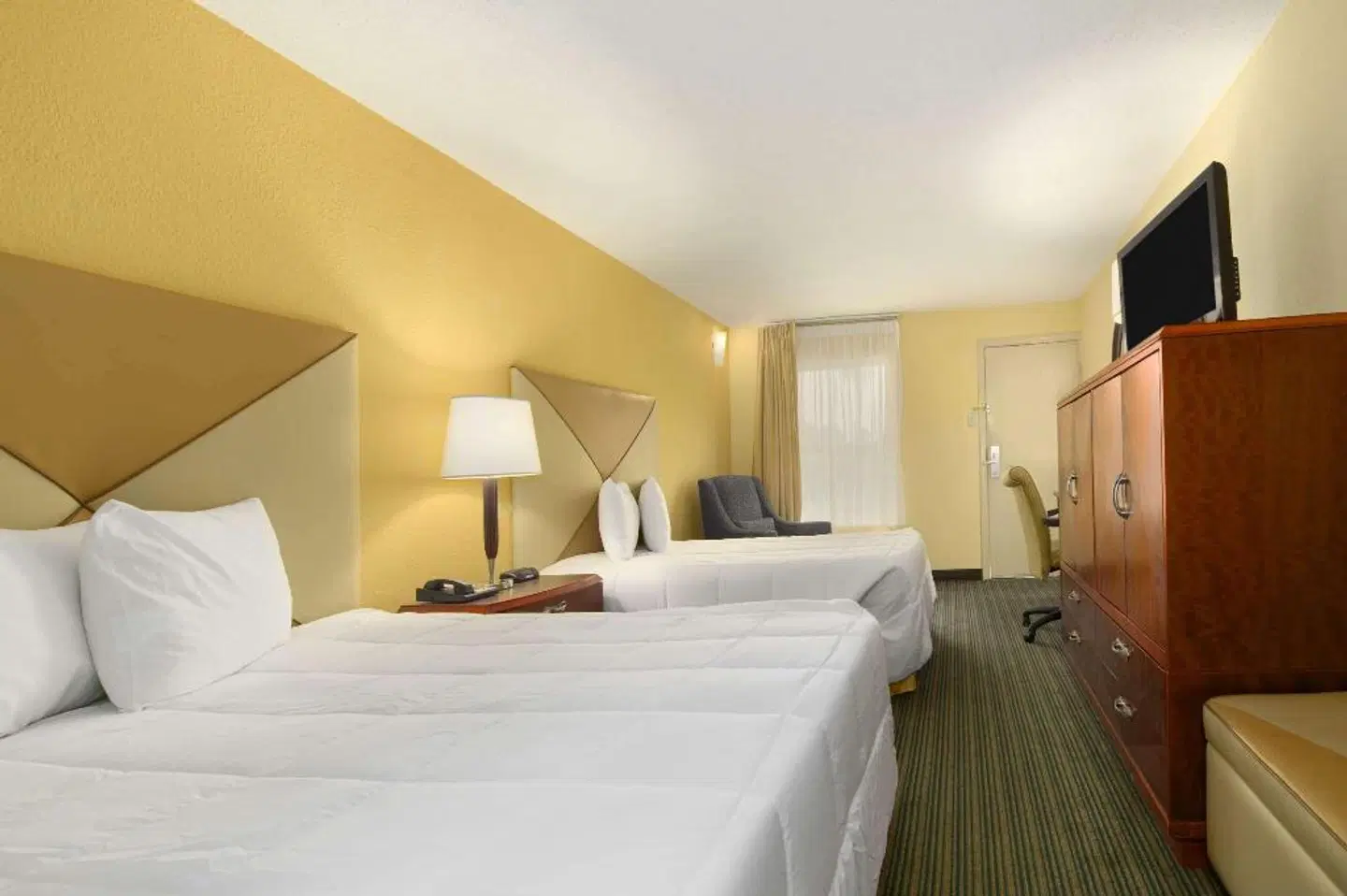 Days Inn by Wyndham Brunswick/St. Simons Area ROOM_EXAMPLE