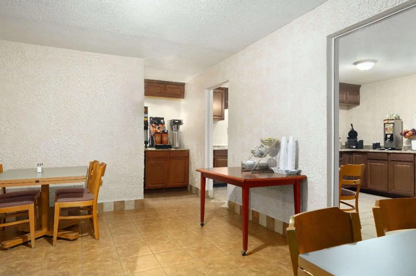 Days Inn by Wyndham Brunswick/St. Simons Area ROOM_EXAMPLE