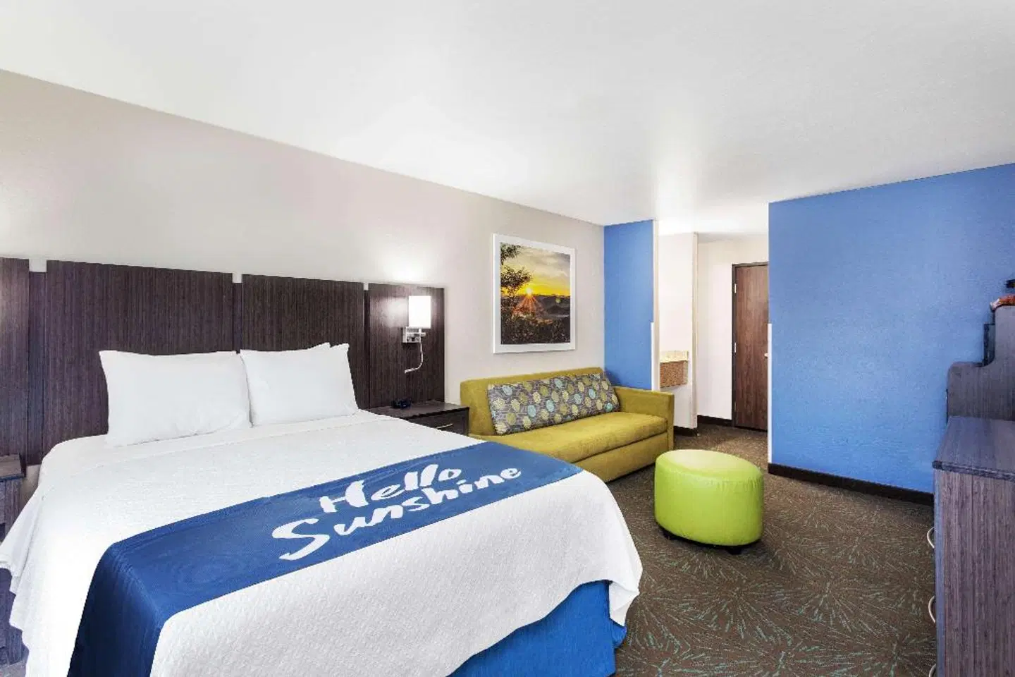 Days Inn & Suites by Wyndham East Flagstaff ROOM_EXAMPLE