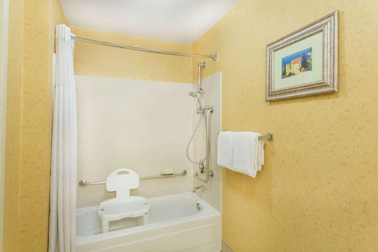 Baymont by Wyndham Flagstaff Badezimmer