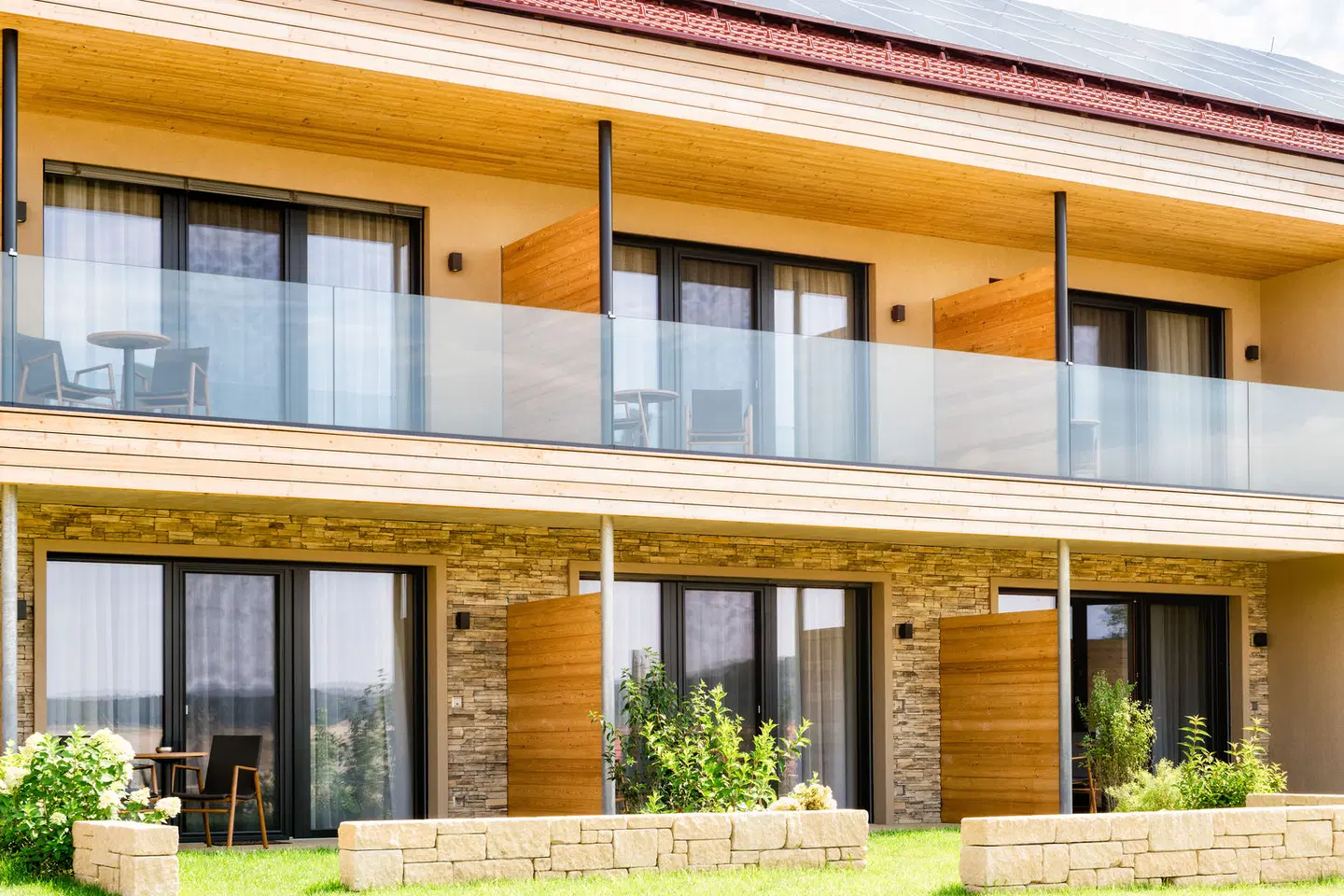 Jufa Neutal EXTERIOR