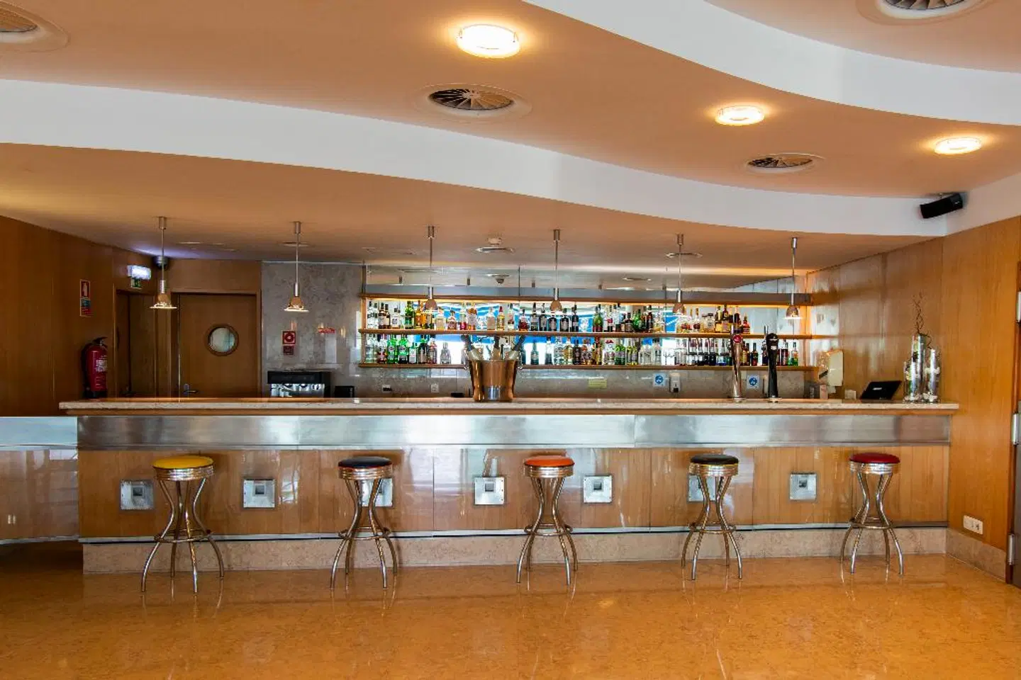 SANA Sesimbra Hotel Bar