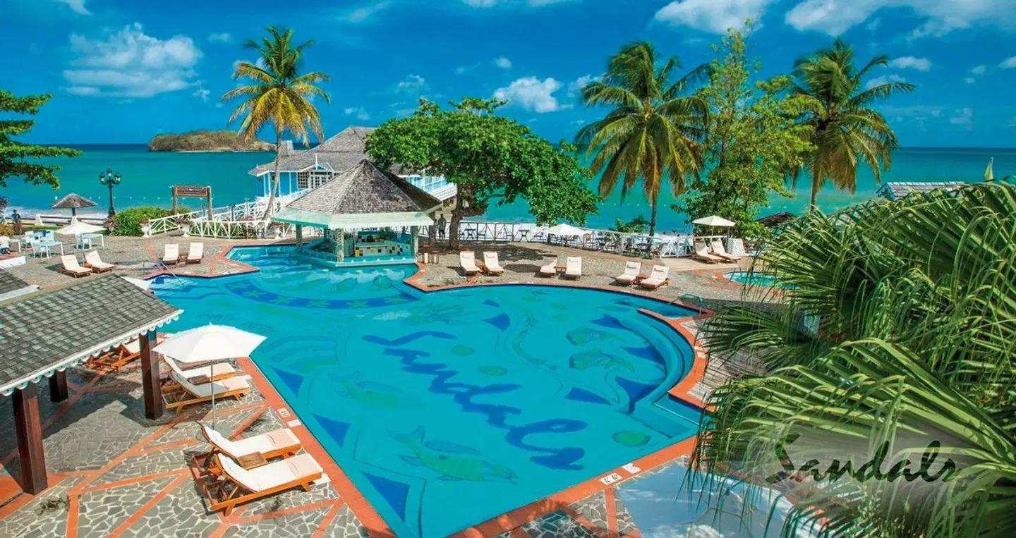 Sandals Halcyon Beach St. Lucia OUTDOOR_POOL