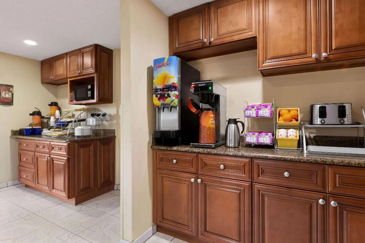 Days Inn by Wyndham Orange Park/Jacksonville ROOM_EXAMPLE