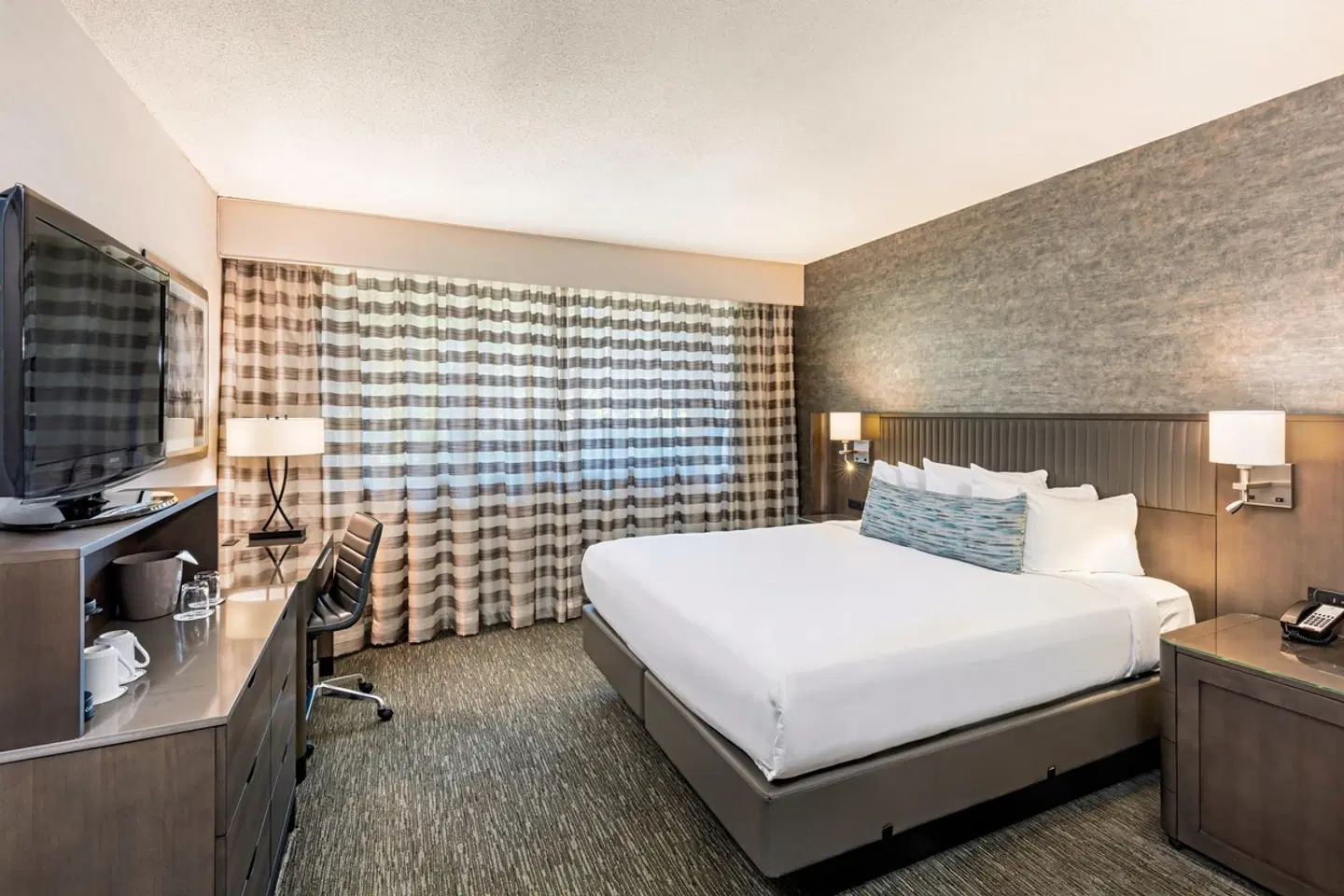 Handlery Hotel San Diego ROOM_EXAMPLE
