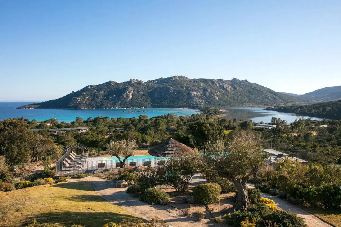 Domaine Santa Giulia Palace LANDSCAPE