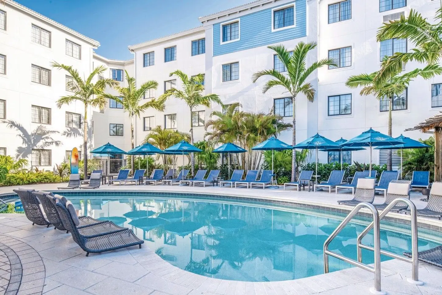 Compass by Margaritaville Naples OUTDOOR_POOL
