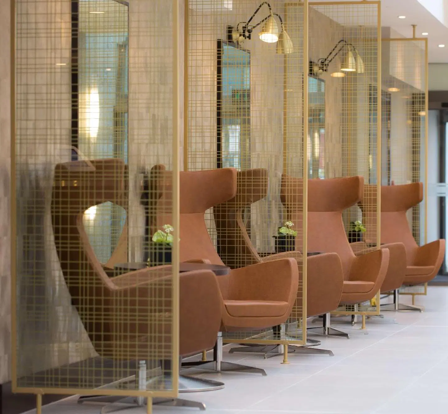 DoubleTree by Hilton London Heathrow Airport Bar