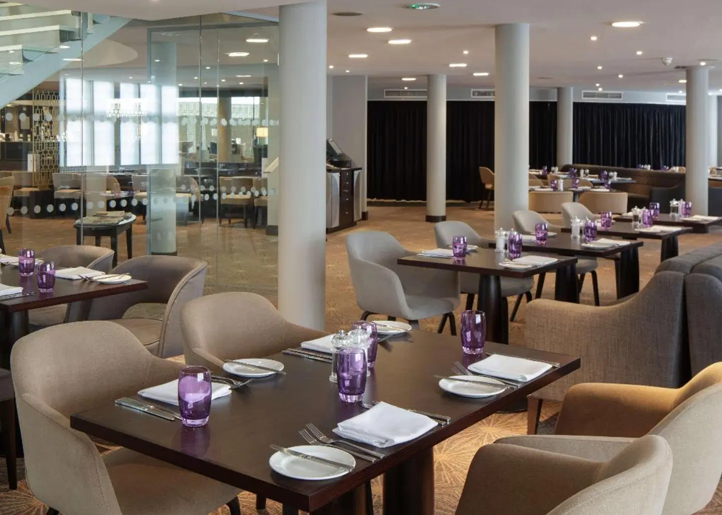 DoubleTree by Hilton London Heathrow Airport Restaurant
