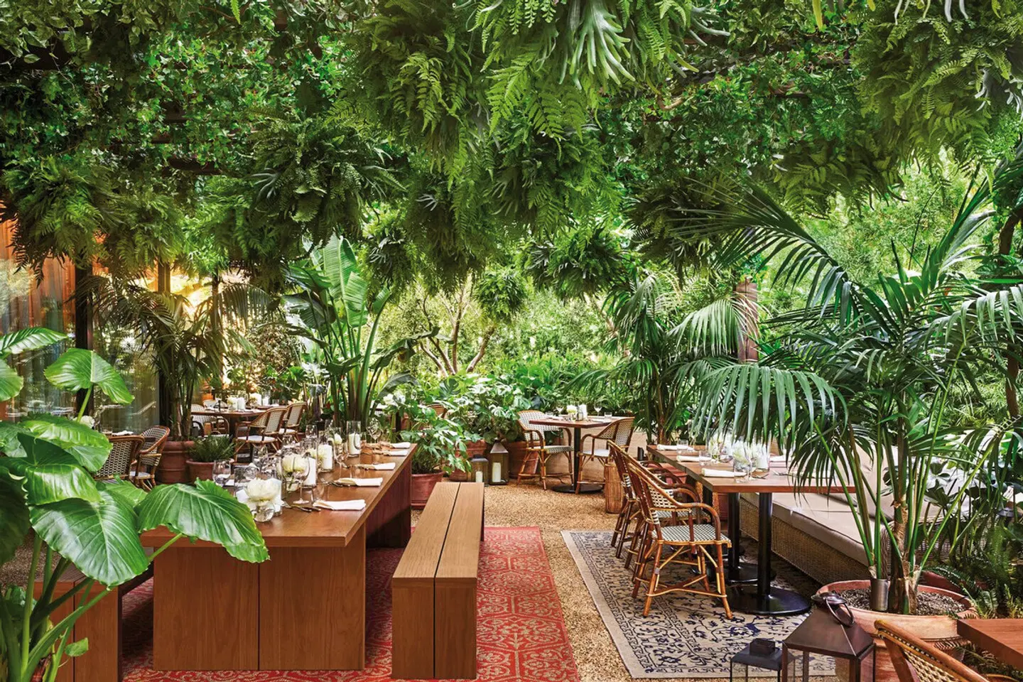 The West Hollywood EDITION Terrasse