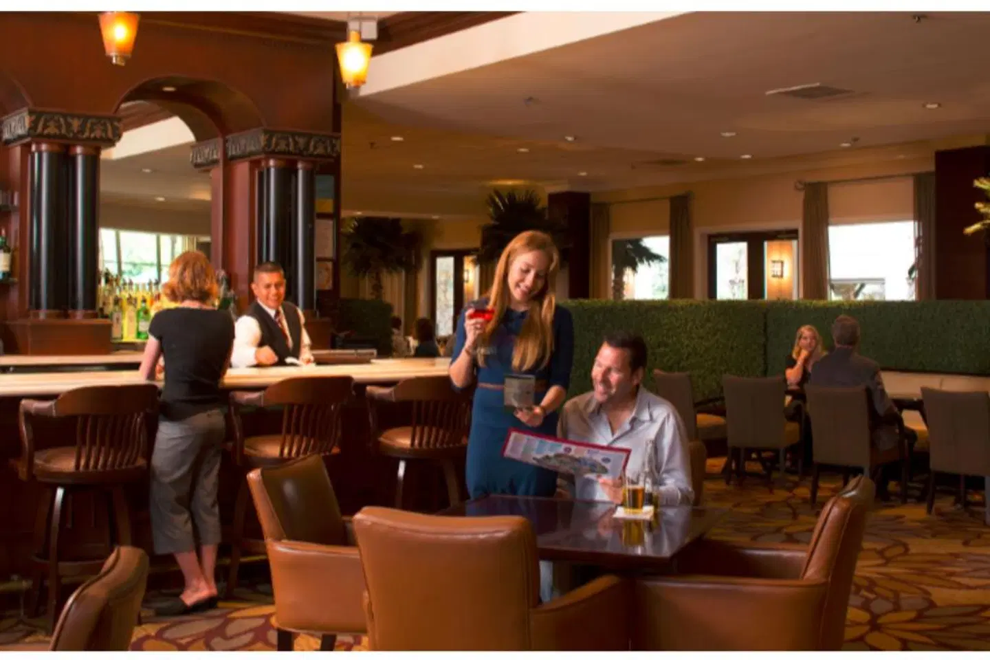 Sheraton Anaheim Hotel Bar