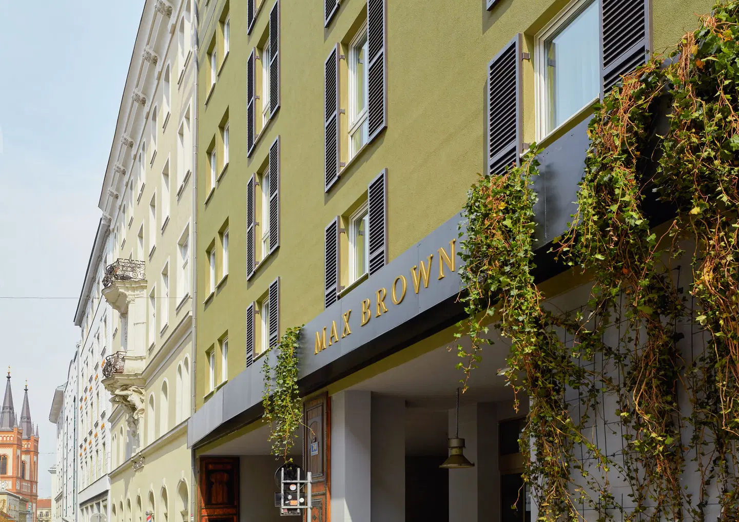 Max Brown Hotel 7th District EXTERIOR