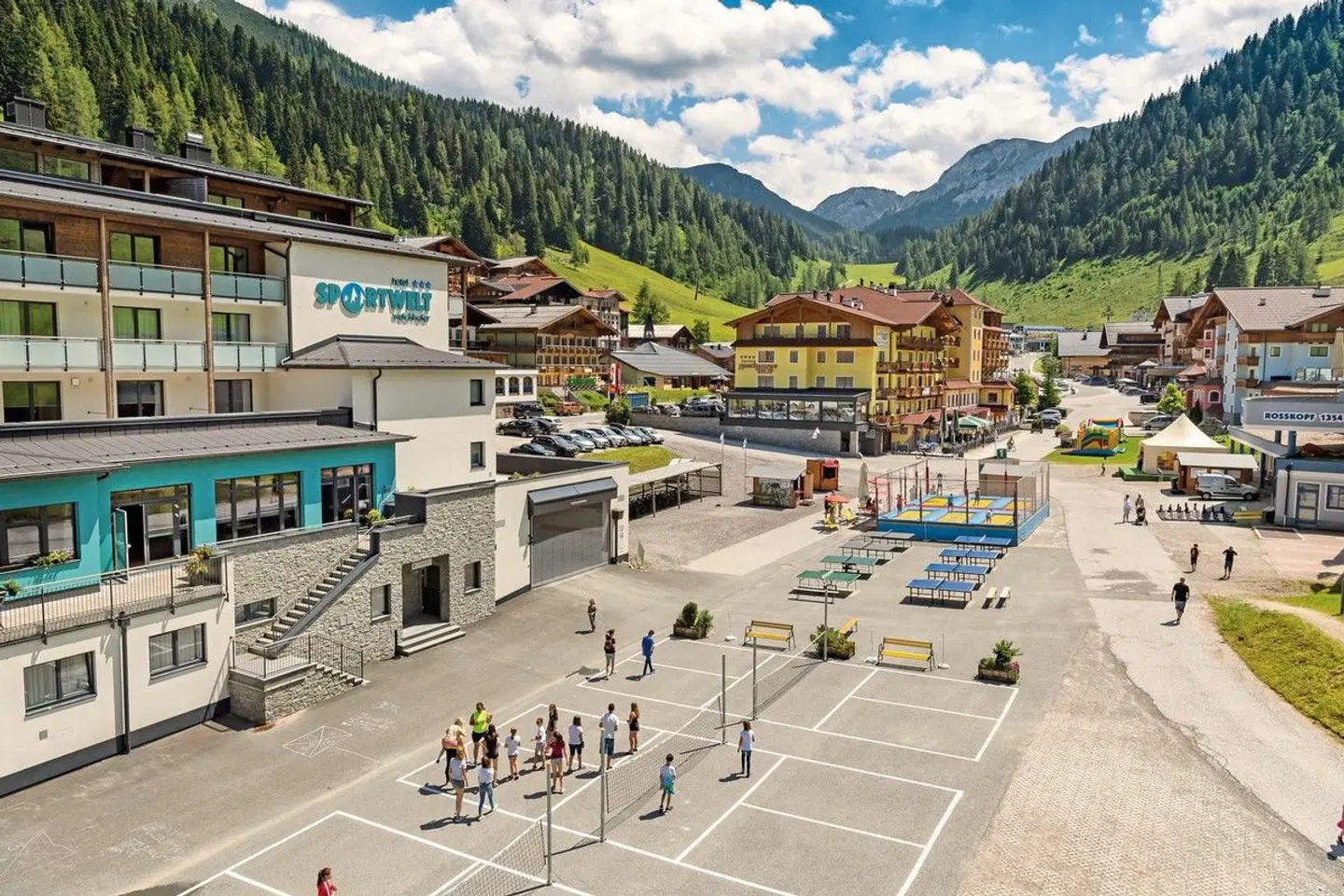 MAGIC MOUNTAINS Hotel Sportwelt EXTERIOR