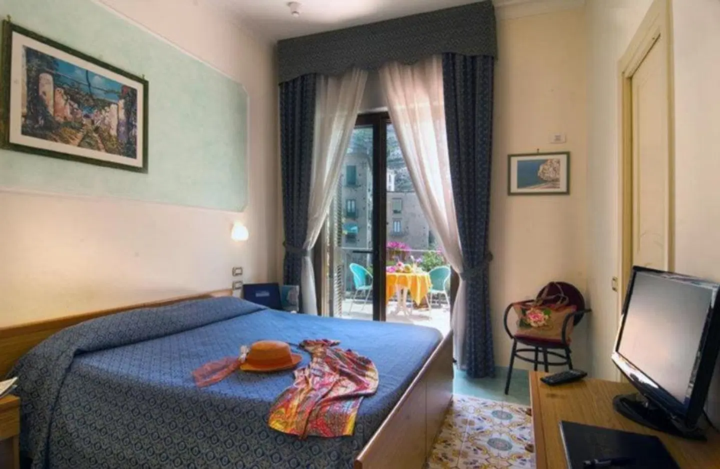 Santa Lucia ROOM_EXAMPLE