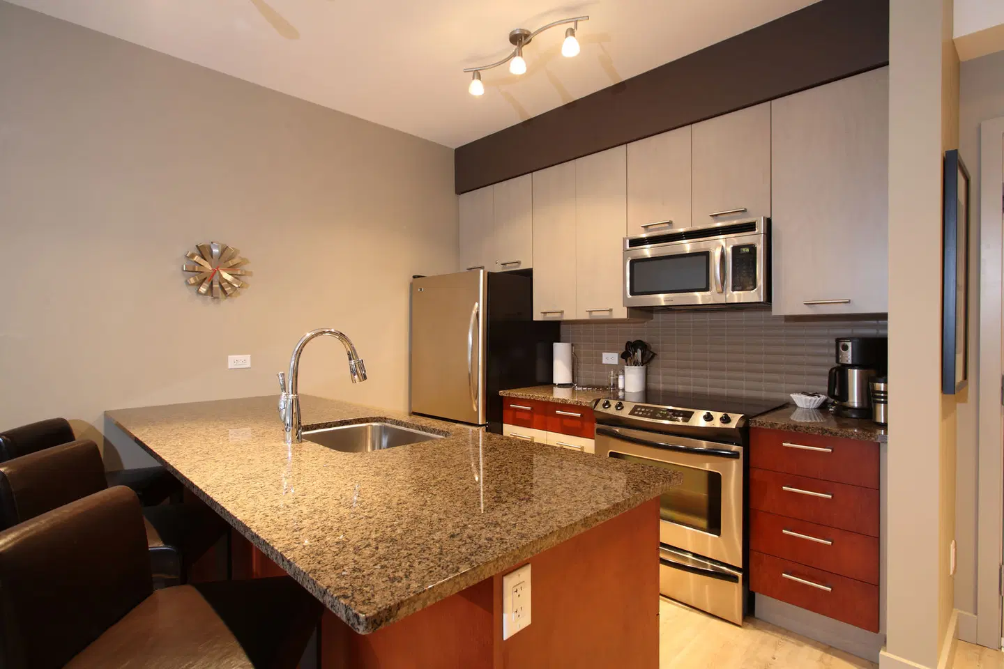 FireLight Lodge HEALTH_BEAUTY