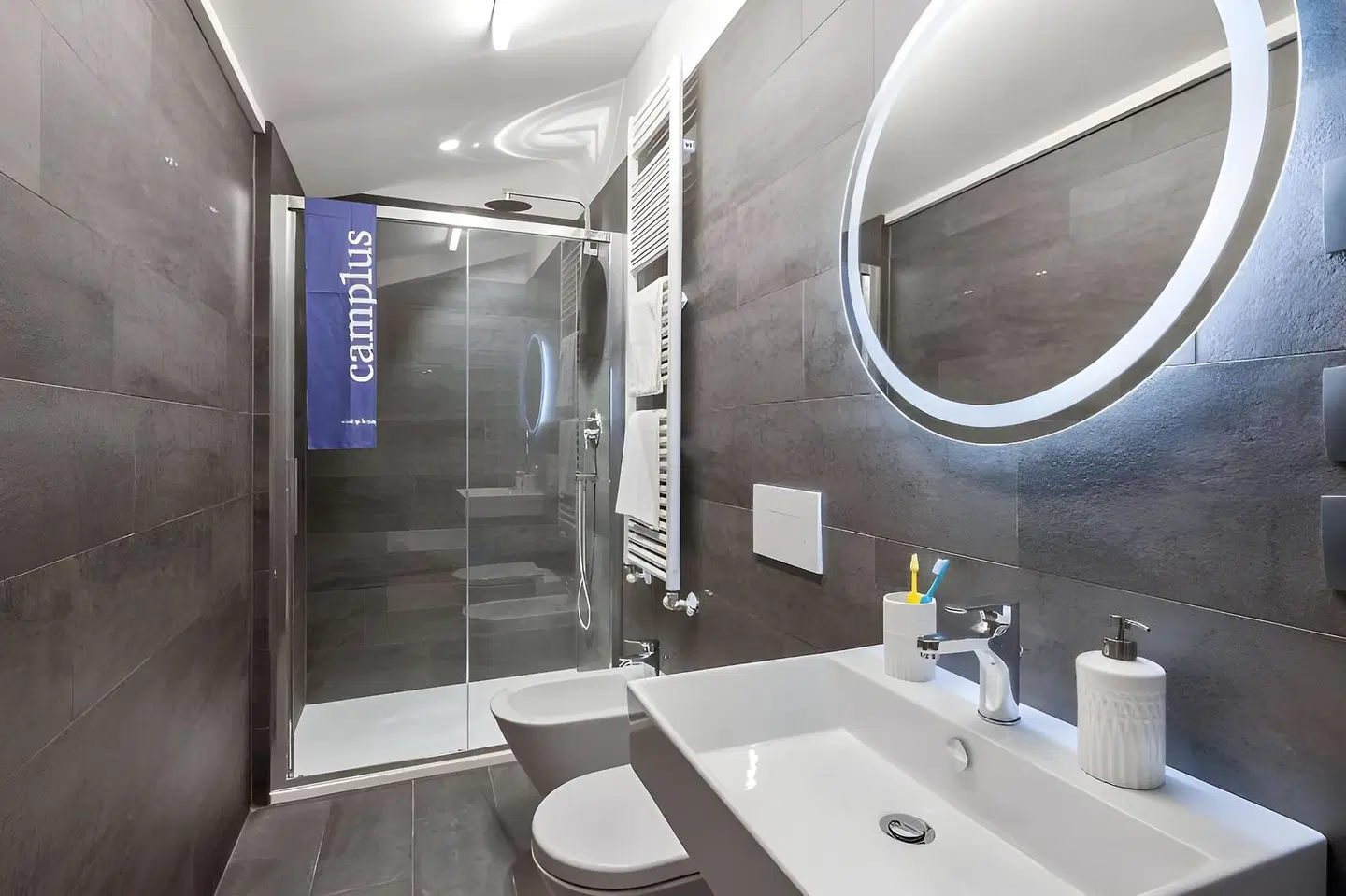 Camplus Guest Firenze Casa per Ferie Badezimmer