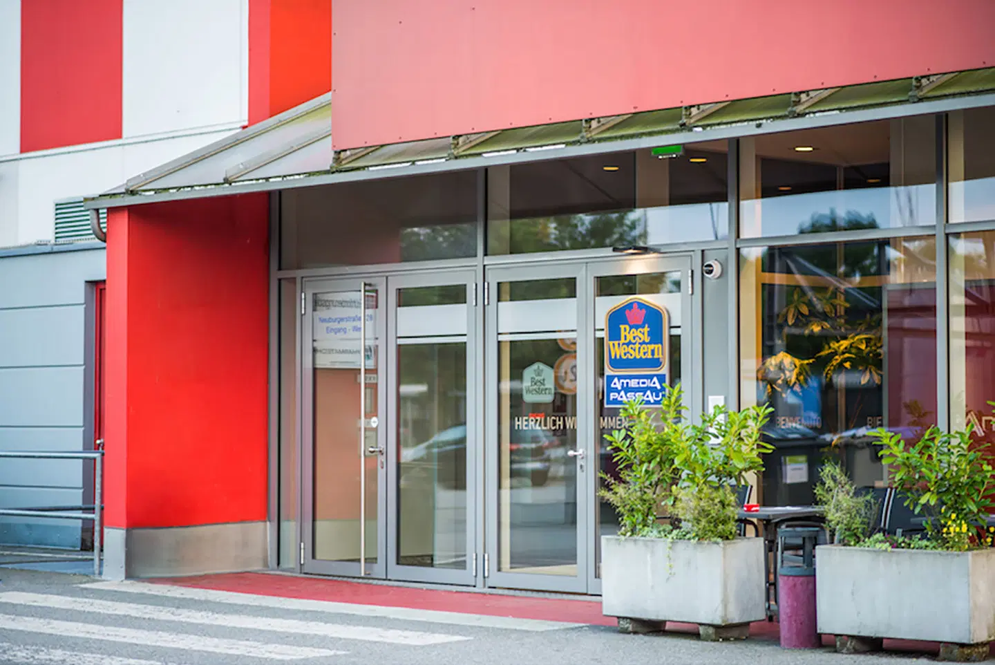 Amedia Express Passau, Trademark Collection by Wyndham EXTERIOR