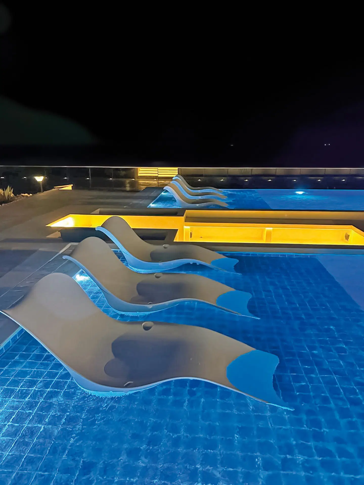 Bamburi Beach SPORTS_AND_LEISURE