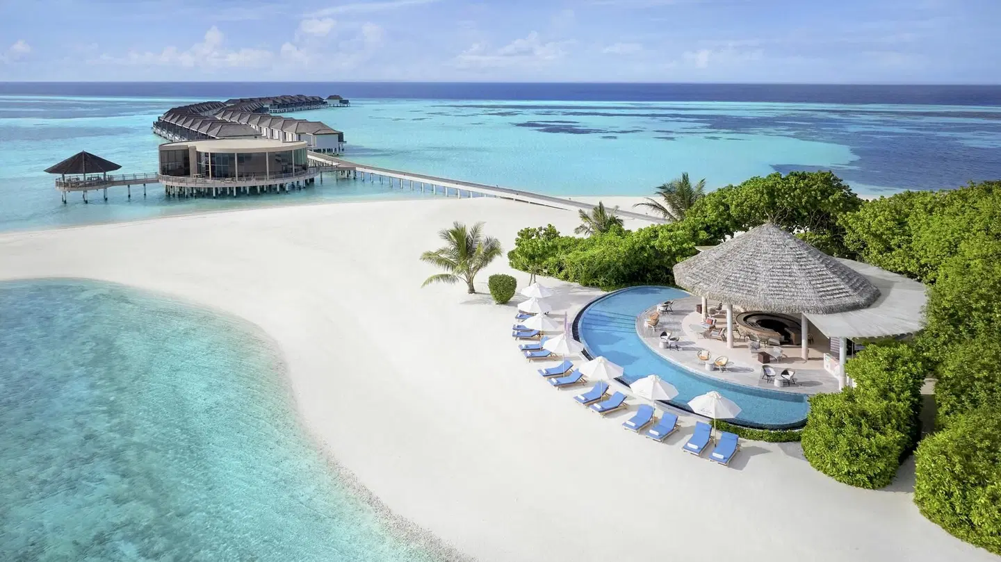Le Méridien Maldives Resort & Spa Strand